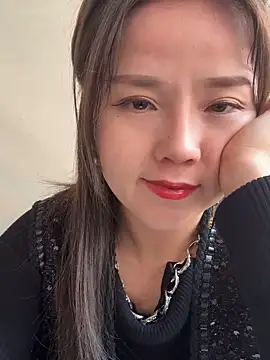 Efangfang online show from 12-29-24, 06:14