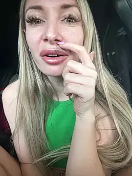 Micky Muffin online show from 03-07-25, 09:18