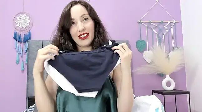 IberianMoonMK online show from 01-12-25, 06:27