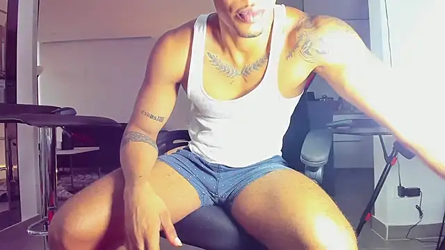 TROYWESLY- online show from 02-01-25, 10:23