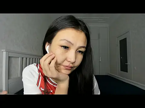 Missykitty01 online show from 10-14-25, 12:55