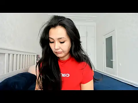 Missykitty01 online show from 11-17-25, 05:57