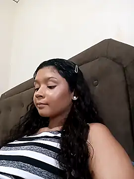 Snapshot of heleny901 chatting on 12-03-24, 12:02 heleny901 online show from 12-03-24, 12:02