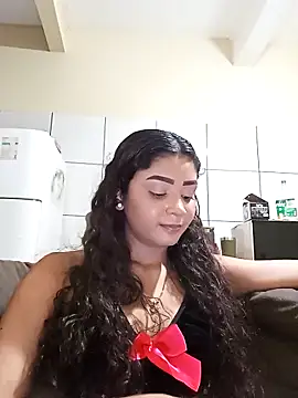 Snapshot of heleny901 chatting on 01-06-25, 11:09 heleny901 online show from 01-06-25, 11:09