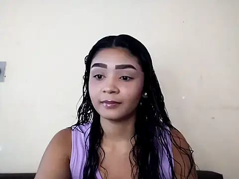 Snapshot of heleny901 chatting on 01-22-25, 01:21 heleny901 online show from 01-22-25, 01:21