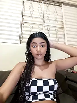 Snapshot of heleny901 chatting on 02-19-25, 09:14 heleny901 online show from 02-19-25, 09:14