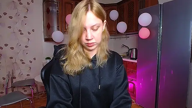 Snapshot of SexyNadi chatting on 09-13-25, 01:16 SexyNadi online show from 09-13-25, 01:16