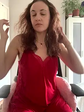 Snapshot of Littlelolo60 chatting on 03-10-25, 09:10 Littlelolo60 online show from 03-10-25, 09:10