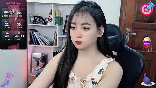 Snapshot of _Nana_20 chatting on 03-03-25, 04:03 Nana 20 online show from 03-03-25, 04:03