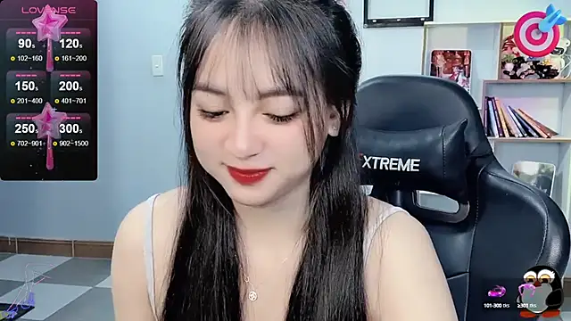 Snapshot of _Nana_20 chatting on 03-13-25, 09:59 Nana 20 online show from 03-13-25, 09:59