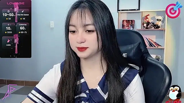 Snapshot of _Nana_20 chatting on 03-17-25, 05:49 Nana 20 online show from 03-17-25, 05:49