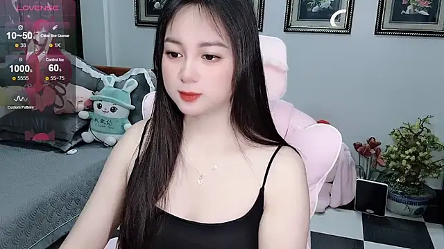 Snapshot of _Nana_20 chatting on 09-19-25, 05:20 Nana 20 online show from 09-19-25, 05:20