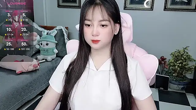 Snapshot of _Nana_20 chatting on 09-21-25, 04:19 Nana 20 online show from 09-21-25, 04:19