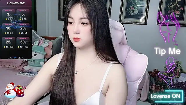 Snapshot of _Nana_20 chatting on 10-20-25, 03:23 Nana 20 online show from 10-20-25, 03:23