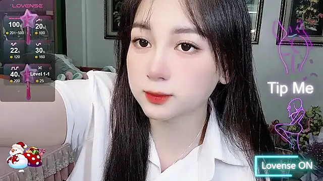 Snapshot of _Nana_20 chatting on 10-27-25, 01:37 Nana 20 online show from 10-27-25, 01:37