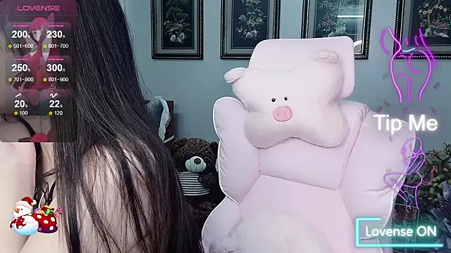 Snapshot of _Nana_20 chatting on 11-15-25, 09:00 Nana 20 online show from 11-15-25, 09:00