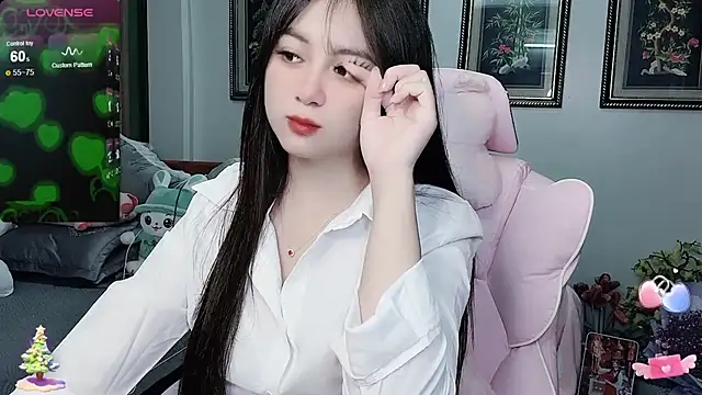 Snapshot of _Nana_20 chatting on 12-02-25, 04:24 Nana 20 online show from 12-02-25, 04:24