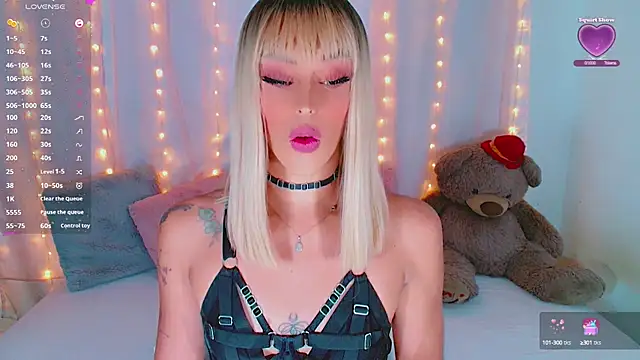 AlanaBekeer online show from 10-04-25, 09:35