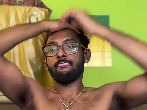 hornyboibbc0604 online show from 09-11-25, 02:44