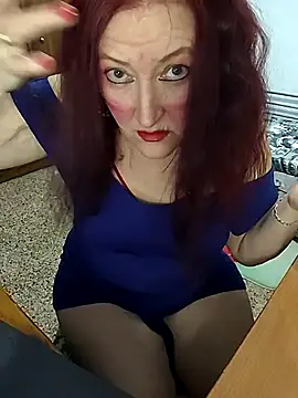 SabrinaXlovess online show from 12-16-25, 06:57