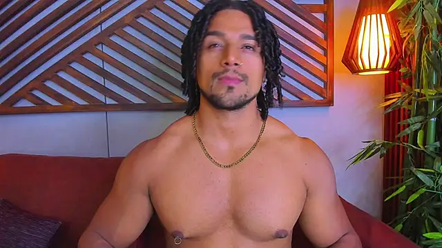 Snapshot of MikeEstevess chatting on 01-25-25, 09:36 MikeEstevess online show from 01-25-25, 09:36