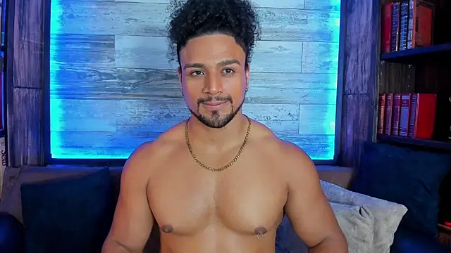 Snapshot of MikeEstevess chatting on 03-07-25, 05:18 MikeEstevess online show from 03-07-25, 05:18