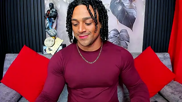 Snapshot of MikeEstevess chatting on 09-21-25, 08:16 MikeEstevess online show from 09-21-25, 08:16