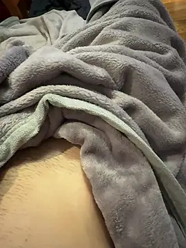 Snapshot of Ruslan52@xh chatting on 10-27-25, 05:50 Ruslan52xh online show from 10-27-25, 05:50