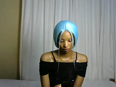 StarBarbiee online show from 10-26-25, 12:44