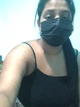 Snapshot of NOORA-GIRL chatting on 01-01-25, 12:11 NOORA-GIRL online show from 01-01-25, 12:11