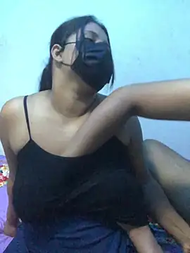 Snapshot of NOORA-GIRL chatting on 01-20-25, 10:37 NOORA-GIRL online show from 01-20-25, 10:37