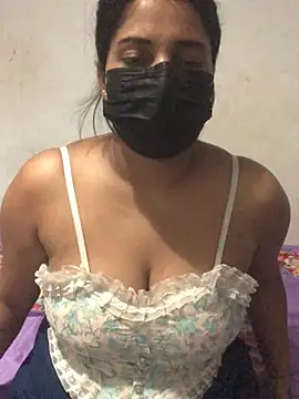 Snapshot of NOORA-GIRL chatting on 02-19-25, 10:31 NOORA-GIRL online show from 02-19-25, 10:31