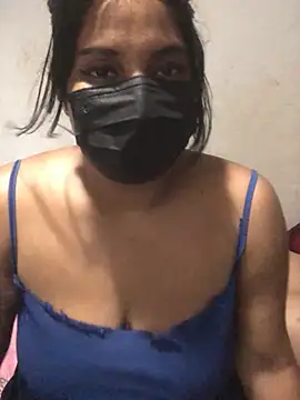 Snapshot of NOORA-GIRL chatting on 03-18-25, 07:42 NOORA-GIRL online show from 03-18-25, 07:42