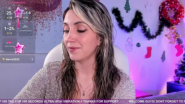 Snapshot of anny_sweet72 chatting on 12-29-24, 12:45 anny sweet72 online show from 12-29-24, 12:45