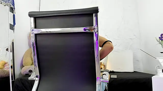 zorravioletta1 online show from 01-13-25, 12:24