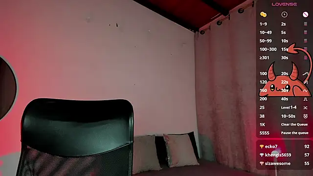 Snapshot of LilithMadness chatting on 03-09-25, 09:46 LilithMadness online show from 03-09-25, 09:46