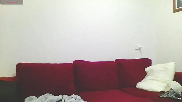 Snapshot of Skoona73 chatting on 12-05-25, 12:36 Skoona73 online show from 12-05-25, 12:36