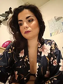 Saturnia Yvonne online show from 12-04-24, 05:55