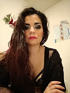 Saturnia Yvonne online show from 01-24-25, 06:04