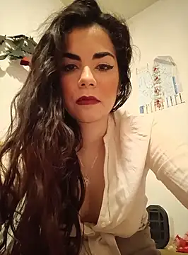 Saturnia Yvonne online show from 02-27-25, 10:31