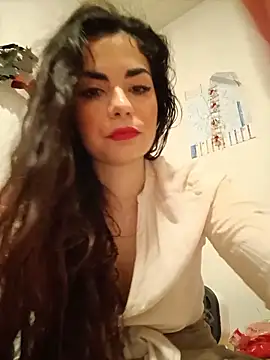 Saturnia Yvonne online show from 03-01-25, 12:39