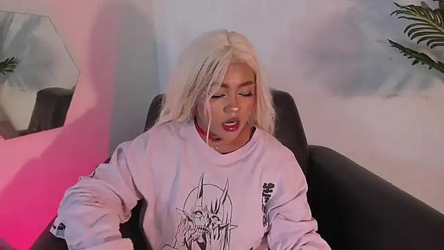 cherry chel online show from 01-30-25, 04:16