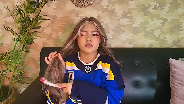 cherry chel online show from 03-04-25, 08:16