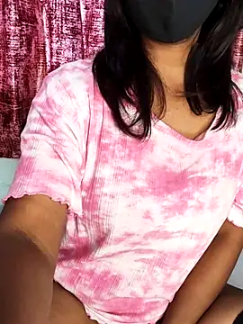 Snapshot of juhicpl143 chatting on 02-13-26, 10:55 juhicpl143 online show from 02-13-26, 10:55