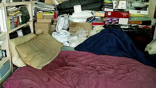 hadeszeuss2 online show from 01-03-25, 06:14