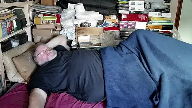 hadeszeuss2 online show from 01-11-25, 04:25