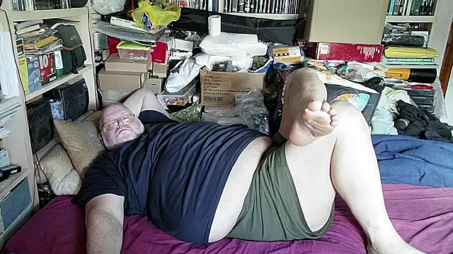 hadeszeuss2 online show from 02-20-25, 02:35