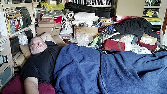 hadeszeuss2 online show from 03-03-25, 03:31