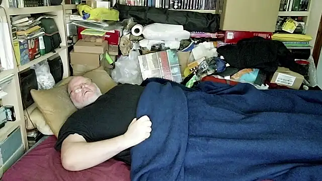 hadeszeuss2 online show from 03-04-25, 05:45