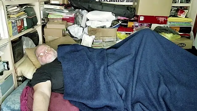 hadeszeuss2 online show from 03-11-25, 08:53